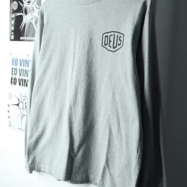 (M-L) 데우스 긴팔티셔츠 엑스마키나 서울 빅로고 그레이-16046