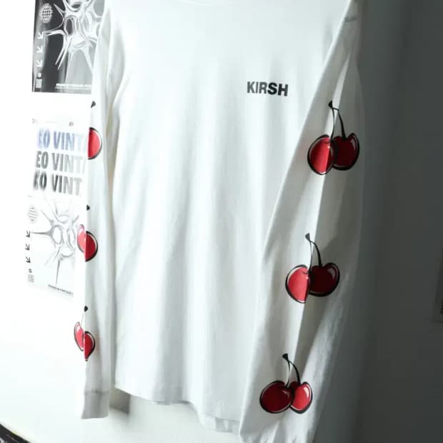 W(S-M) 키르시 긴팔티셔츠 체리 화이트 올드스쿨-16330