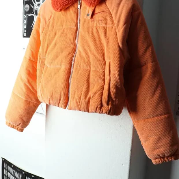 W(M-L) 나이키 패딩 점퍼자켓 써마 핏 코듀로이 크롭 키치-163AD