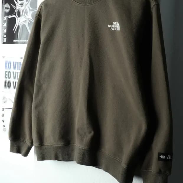 (XS) 노스페이스 맨투맨 티셔츠 카키 올드스쿨-166FD