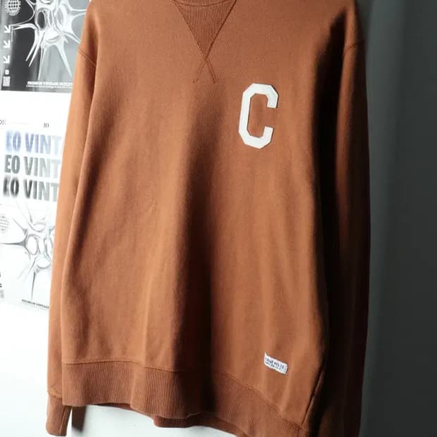 (M) 커버낫 맨투맨 티셔츠 된장 브라운 올드스쿨-166FE