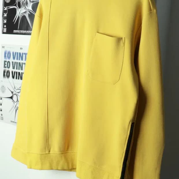 (M-L) 지오송지오 맨투맨 티셔츠 작은이염 노랑 올드스쿨-169B0