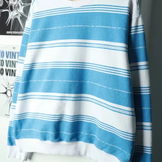 (M-L) 엘엠씨 맨투맨 티셔츠 레터링 스트라이프 연블루-16A51