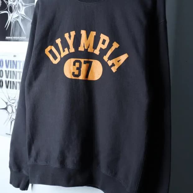 (S-M) 아웃스탠딩 맨투맨 티셔츠 빅로고 차콜 아메카지-16D61