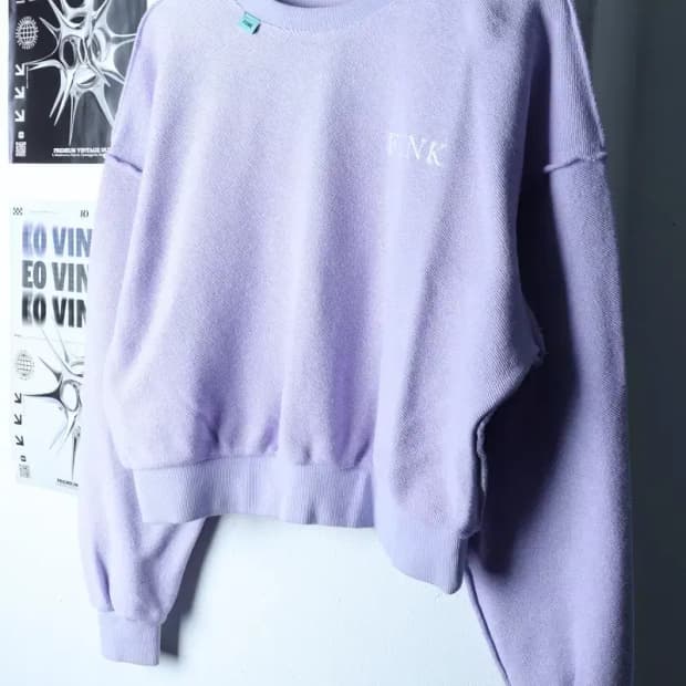 W(M-L) 인스턴트펑크 맨투맨 티셔츠 크롭 퍼플 유니크 부클-16E99