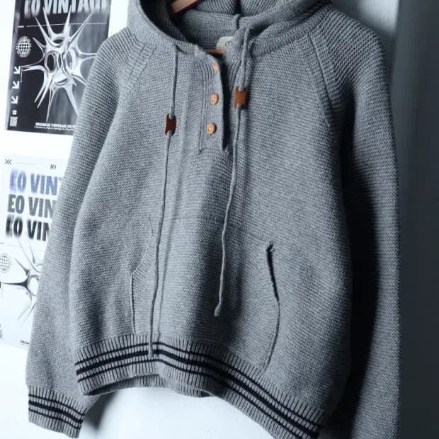 W(F) 브랜드빈티지 니트 세미크롭 헨리넥 그레이 울-16EA6