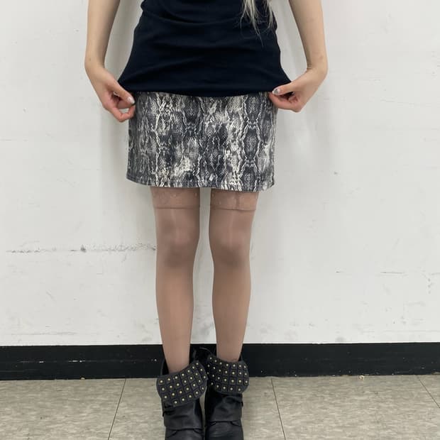 (Zara)00’s Python Pattern Skirts