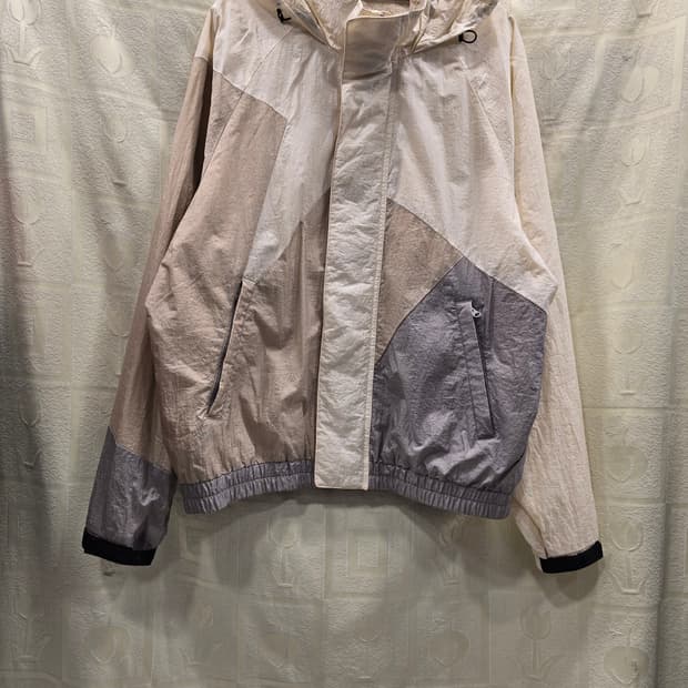 뉴발란스 배색 바람막이 자켓  M (95)~100