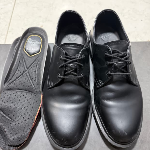 닥터마틴 1461 블랙