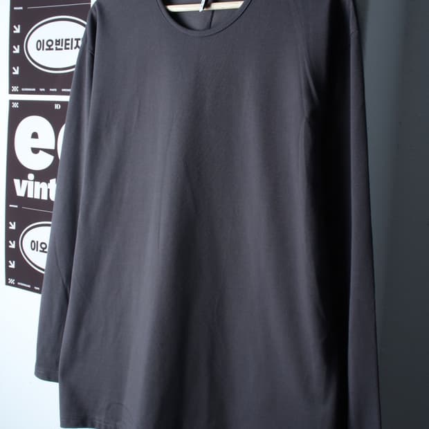 (M-XL) 메르고 긴팔티셔츠 차콜 무지 놈코어-H32531