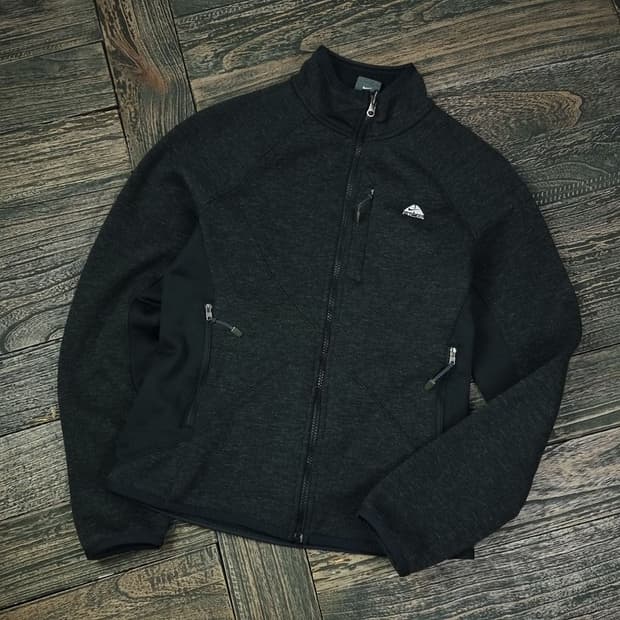 [나이키 ACG] 로고 자수 슬림핏 집업 자켓 M17362