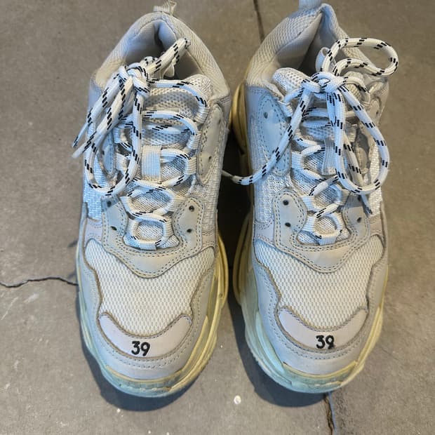 발렌시아가 트리플S