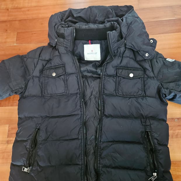 몽클레어 패딩