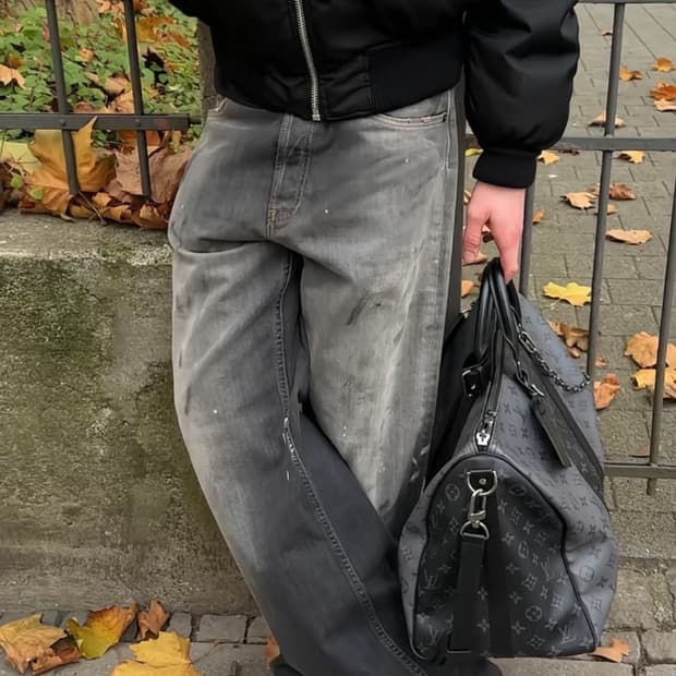 아크네 스튜디오 2021m 루즈핏 데님 트라팔가 블랙 (31-32)