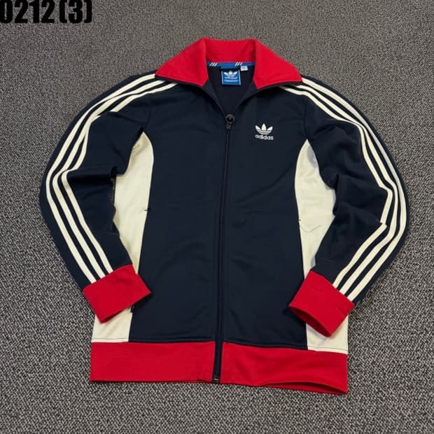 아디다스 유로파 트랙탑 져지