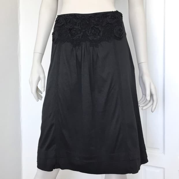 Japan Mini Corsage Appliqué Skirt