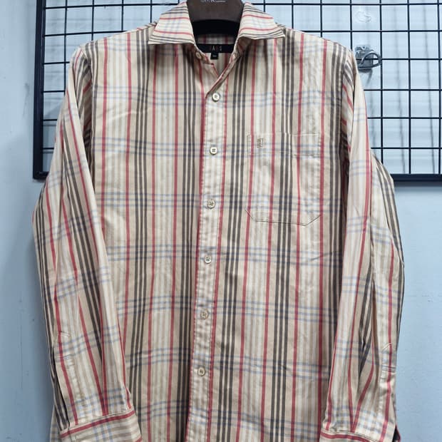 100L 닥스 체크 긴팔 셔츠.