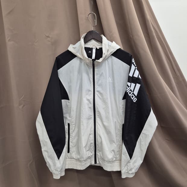 아디다스 빅 로고 우븐 바람막이 자켓 L