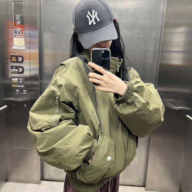 데이도어 크루 항공 패딩 점퍼