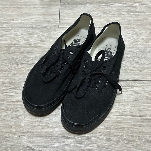 275 반스 에라 블랙