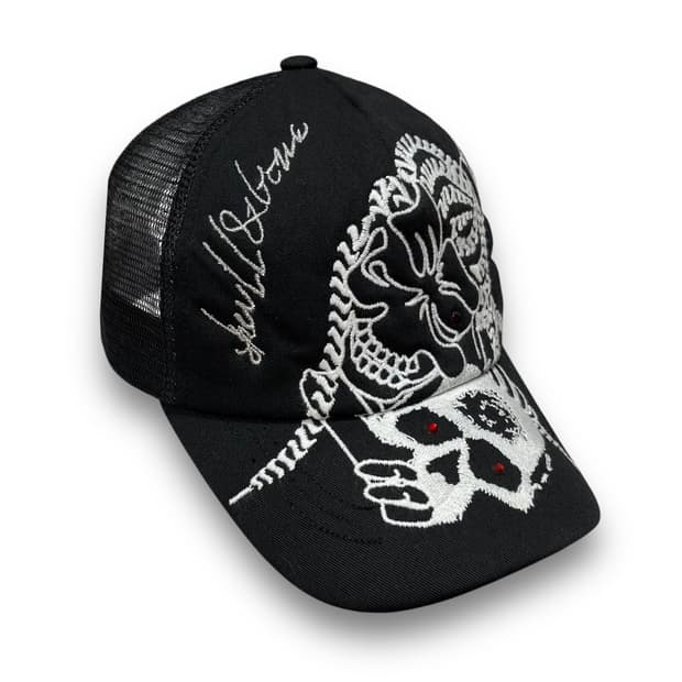 Skull & Bone 펑크 자수 레드 스터드 메쉬캡