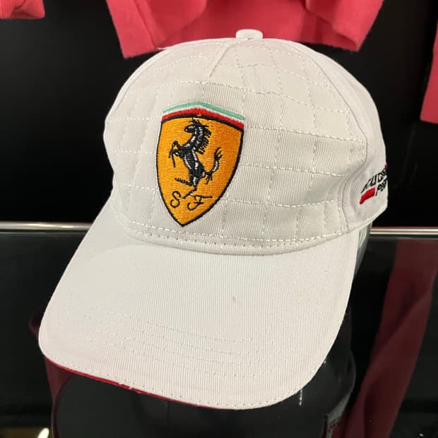 페라리 볼캡 모자