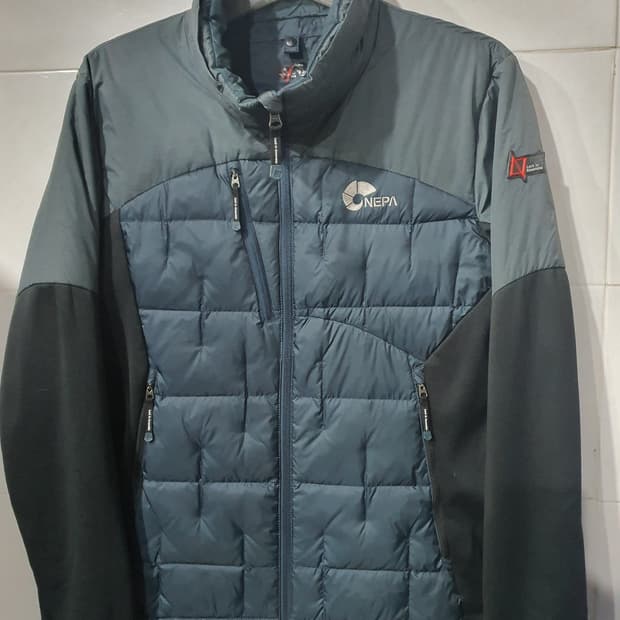 네파 남성 구스 경량패딩 