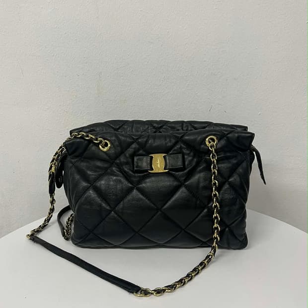 살바토레 페라가모 바라 퀄팅 램스킨 체인 숄더백 토트백