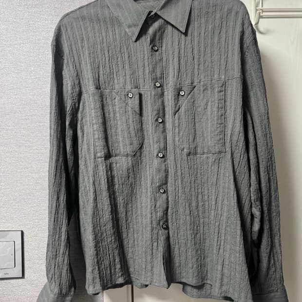 웨이비니스 셔츠