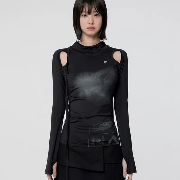  플레어업 cut-out turtleneck long sleeve