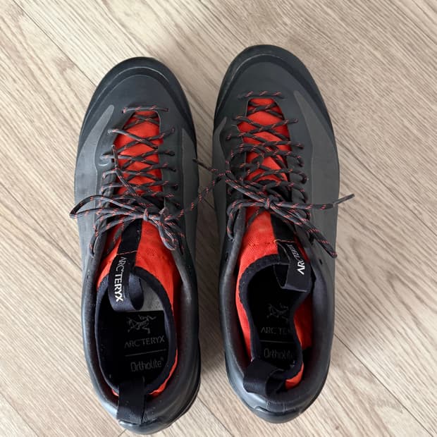 아크테릭스 아크럭스 맨 비브람 등산화 270