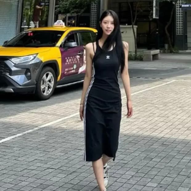 아디다스 클래식 3s 롱 탱크 드레스 