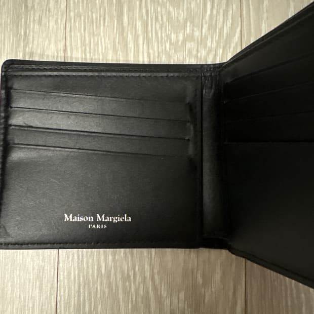 마르지엘라 반지갑