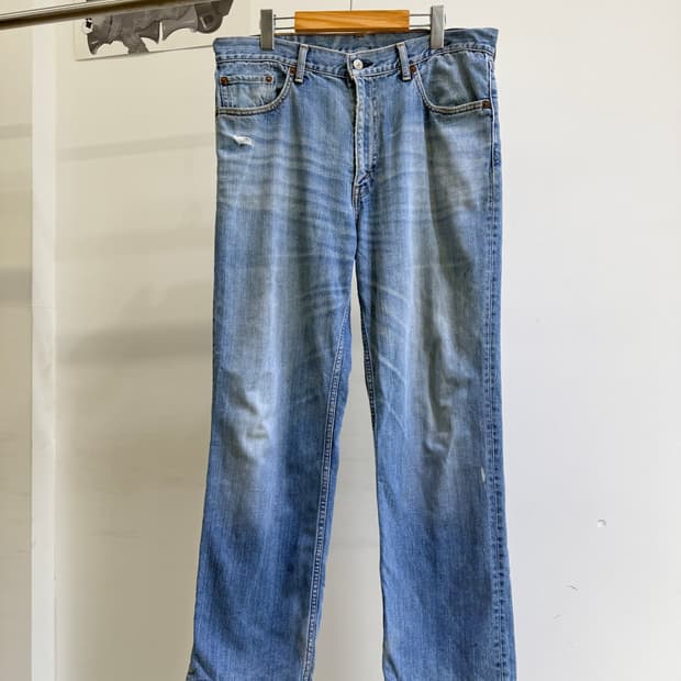 LEVIS 533