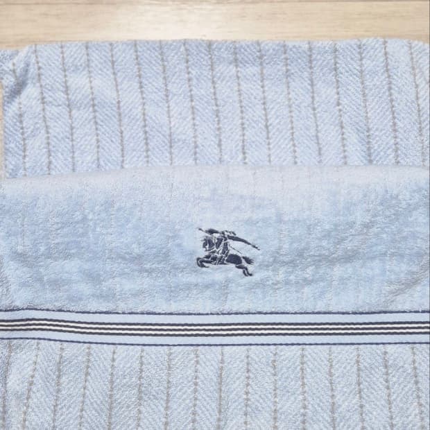 버버리 스트라이프 타올 블랑캣 이불