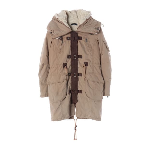 HUM 빈티지 무드 덤블 안감 버클 디테일 후드 야상