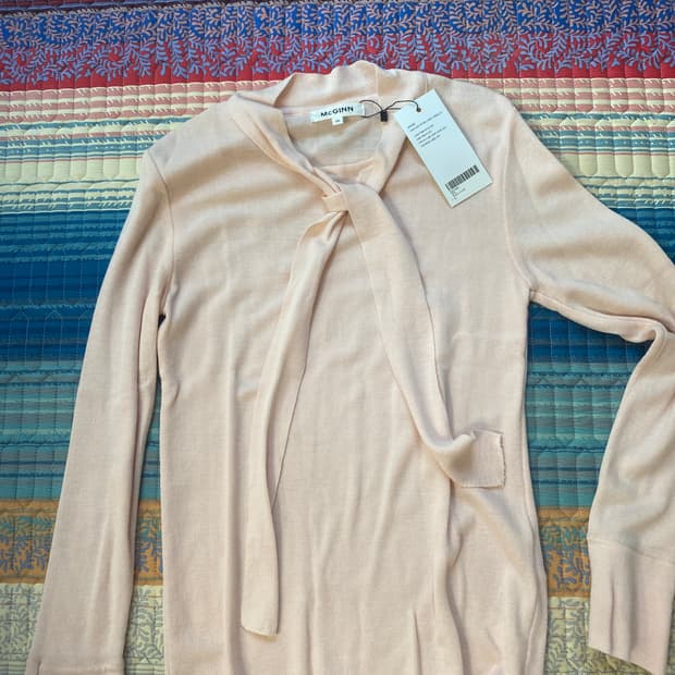 매긴 니트 블라우스 