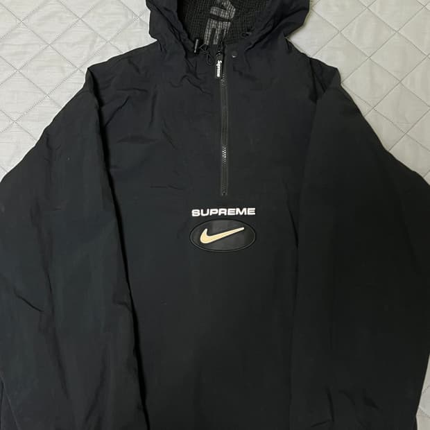 나이키 슈프림 쥬얼 리버시블 아노락
