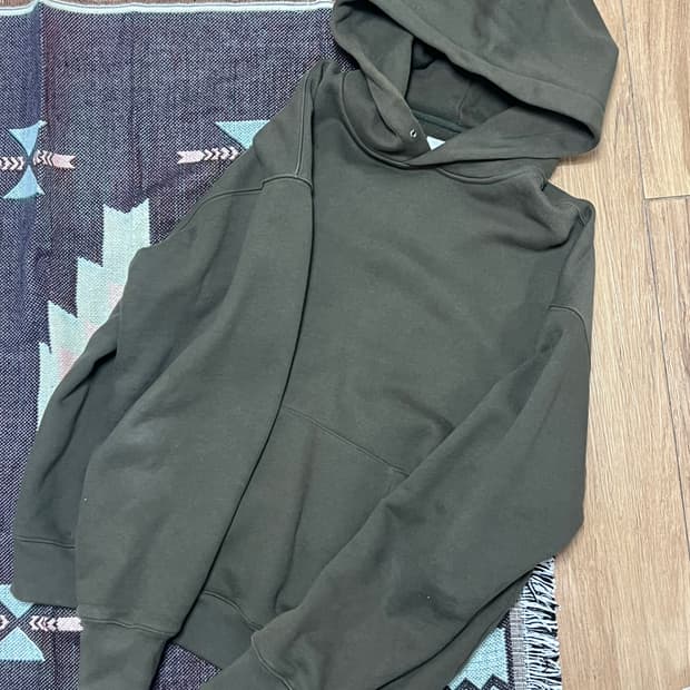 인템포무드 카키색 후드티