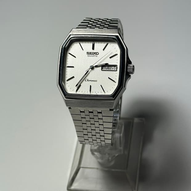 SEIKO quartz chronos