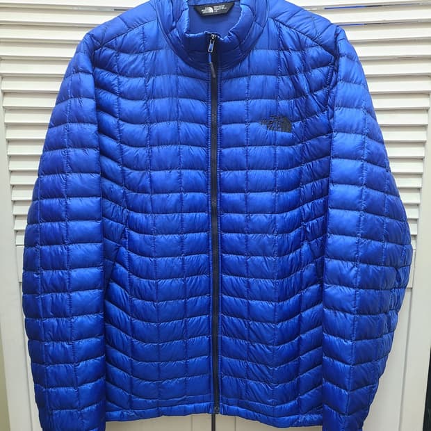 노스페이스 써모볼 경량 패딩