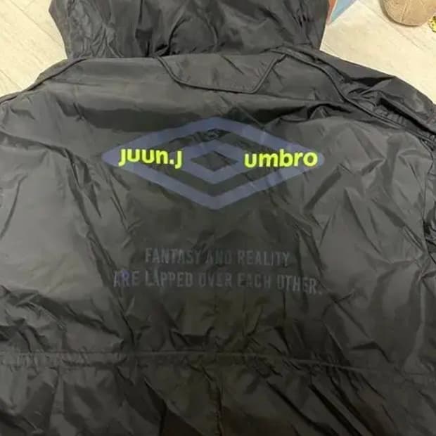 준지 엄브로 레인자켓 m