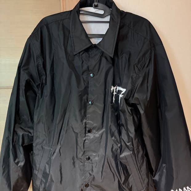 [L] 와코마리아 코치자켓