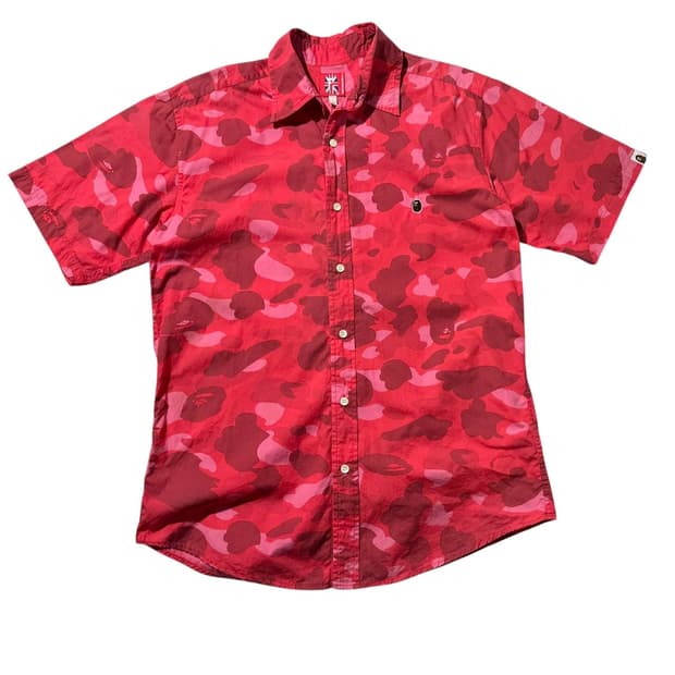 베이프 사루 로고 패치 카모 반팔 셔츠