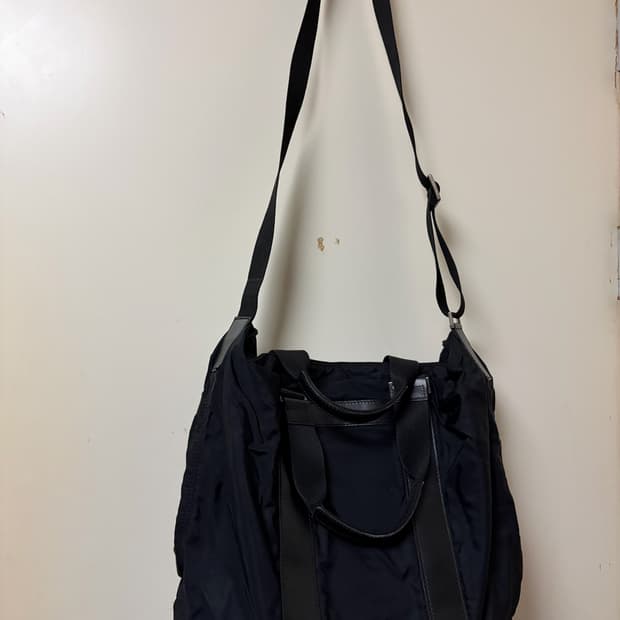 Salvatore ferragamo nylon leather bag