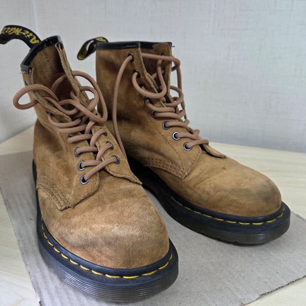 닥터마틴 1460 스웨이드 부츠 브라운