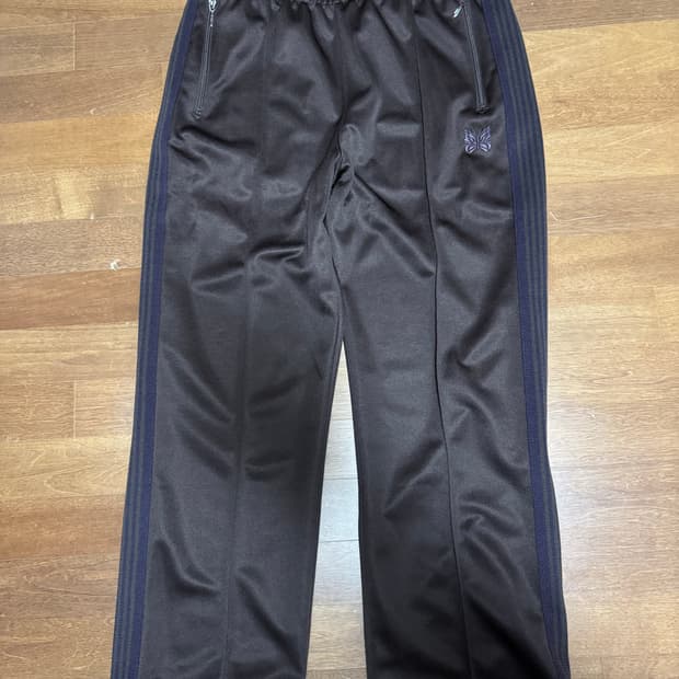 니들스 트랙팬츠 브라운 L