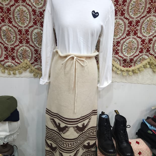 cube suger 코위찬 니트 롱 스커트

