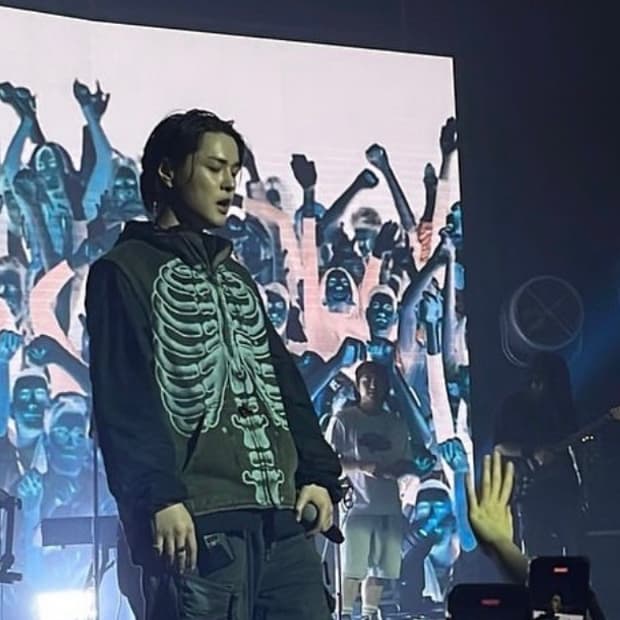 딘착용 칼하트 커스텀 본 데님자켓