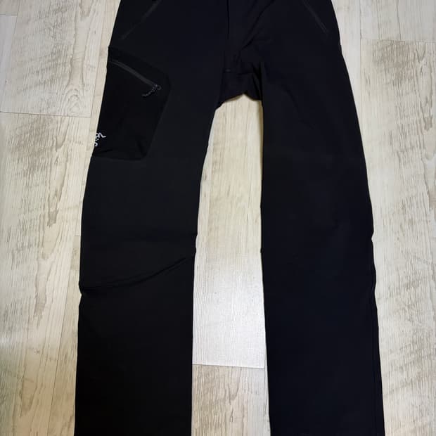 [M] 아크테릭스 감마 AR 남성 팬츠 블랙